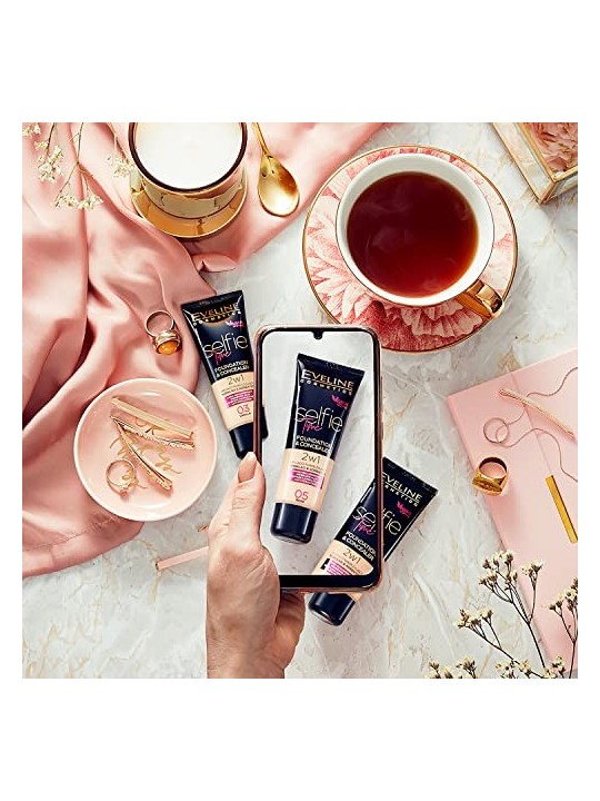 Fondotinta e correttore EVELINE Selfie Time 04 Natural 30ml