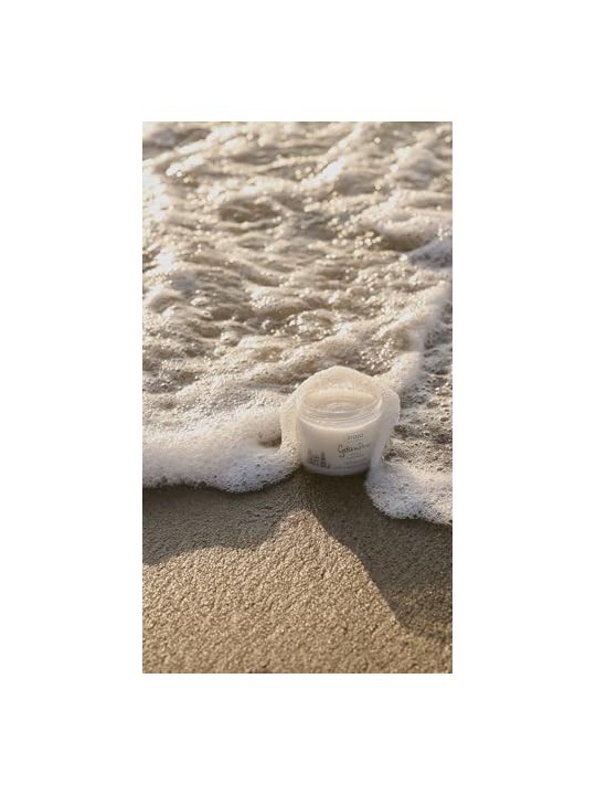 Scrub corpo all'olio esfoliante e idratante
