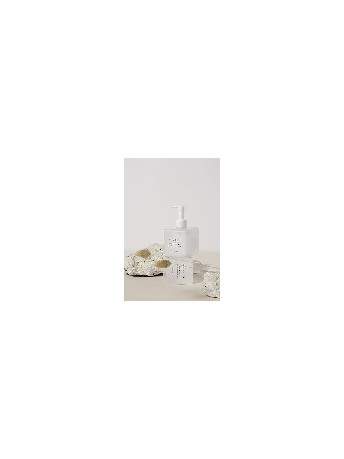 Needly Gel detergente delicato Gel detergente delicato donna 235ml
