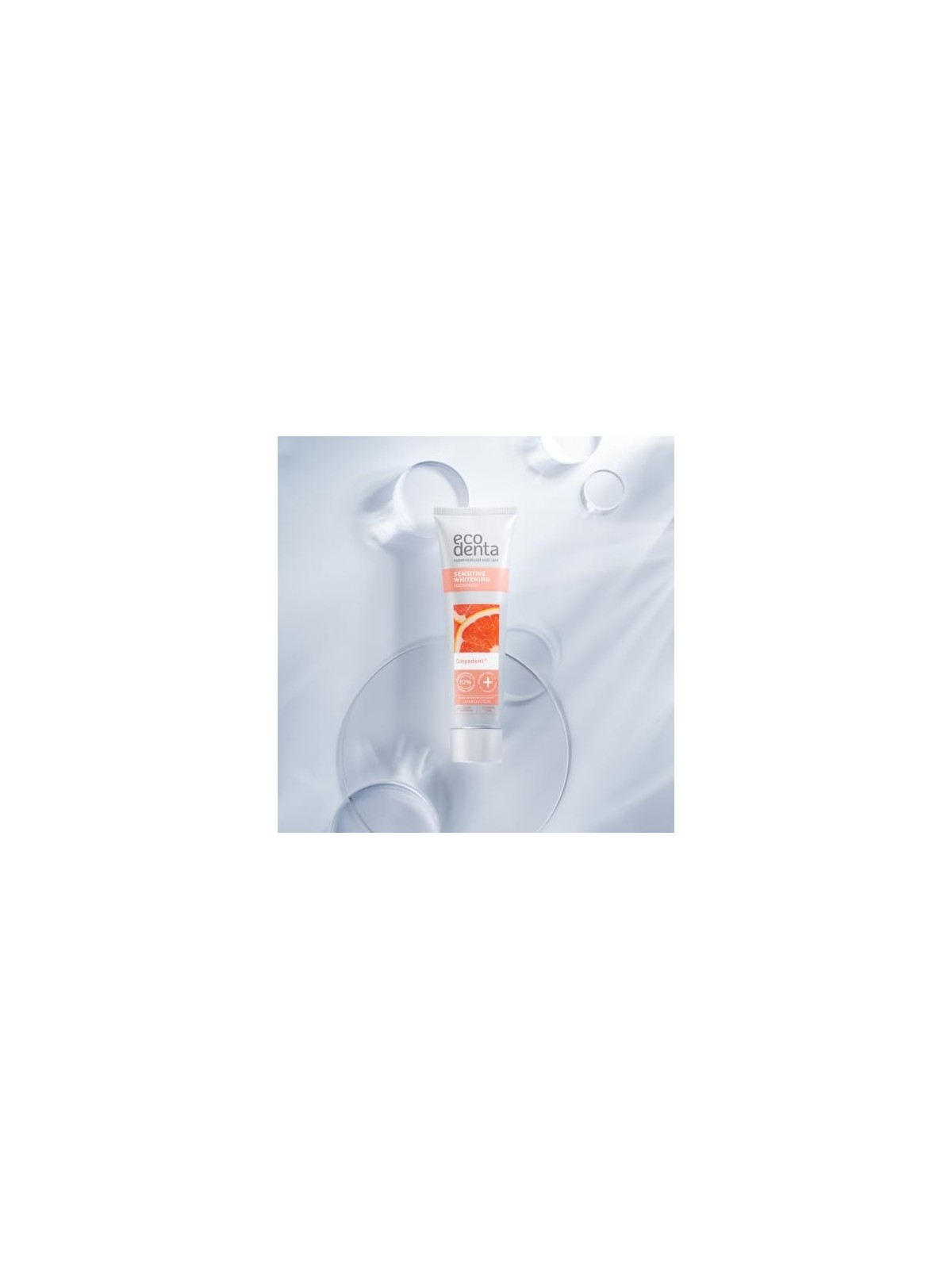 Omyadent Sensitive Whitening Pasta sbiancante per denti e gengive sensibili donna 100ml