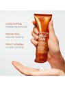 Clarins Self Tan Self Tanning Milky Lotion donna 125ml Face & Body, 24-hour Hydration Clarins www.essenzetotalstyle.com 
