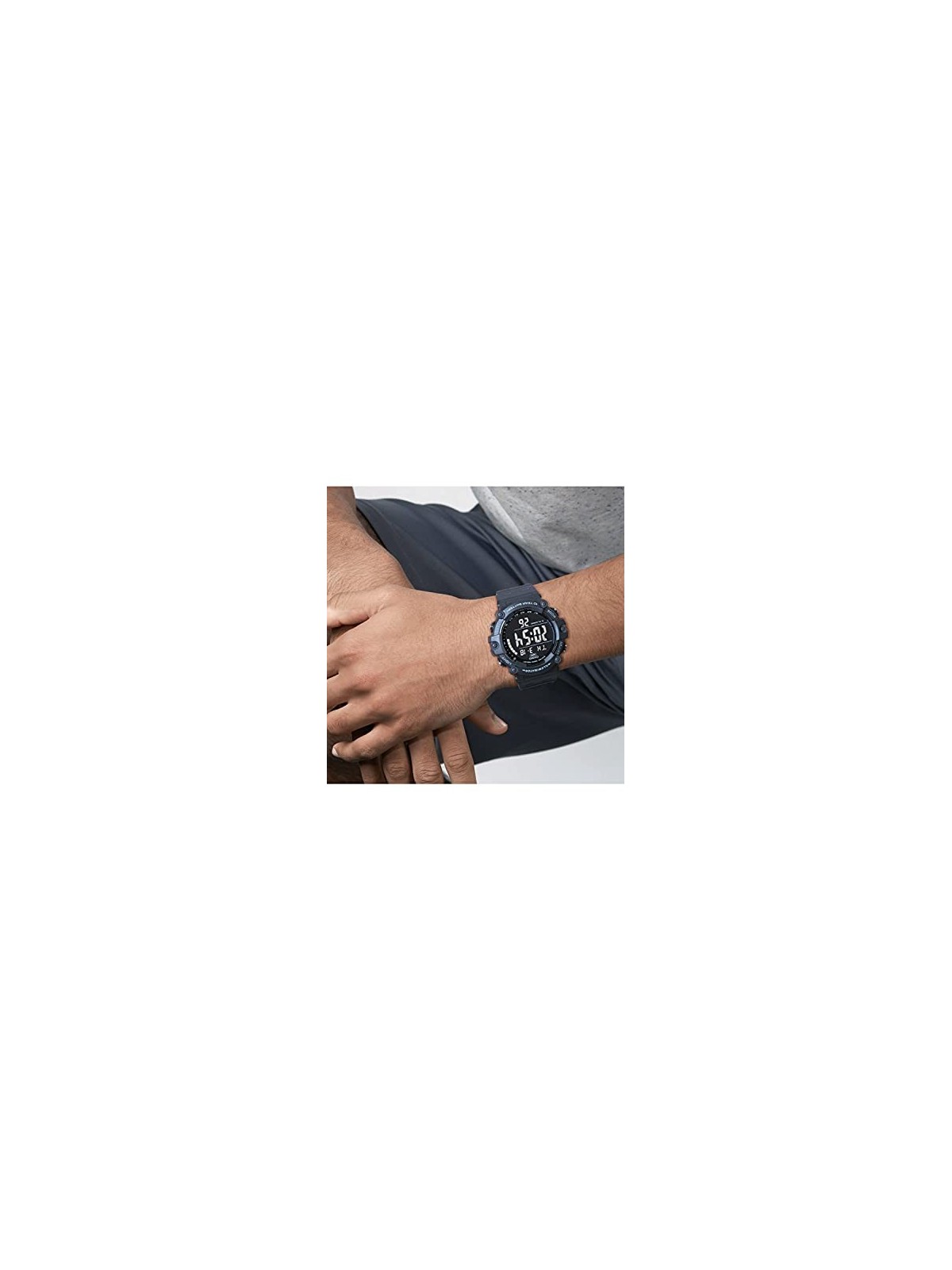 Casio Collection AE-1500WH-8BVDF acquista 