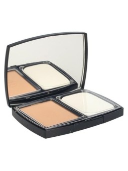 Chanel Ultra Le Teint Flawless Finish Compact Foundation B40
