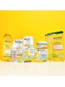 Maschera viso in tessuto con vitamina C