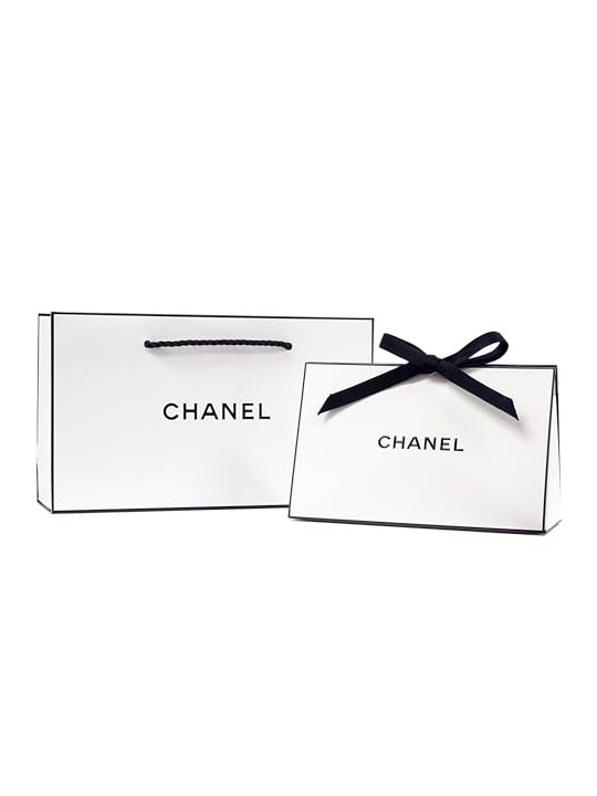 Chanel Ultra Le Teint Flawless Finish Fluid Foundation 30ml B10