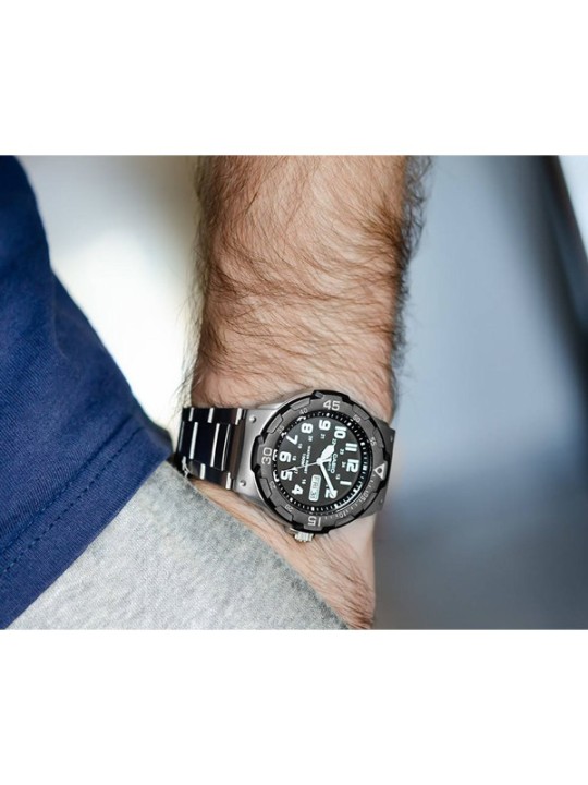 CASIO SPORT DIVER 100M Nero