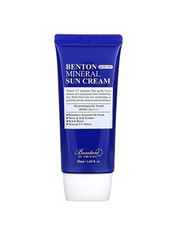 Crema solare minerale SPF50 50ml donna Benton SKIN FIT