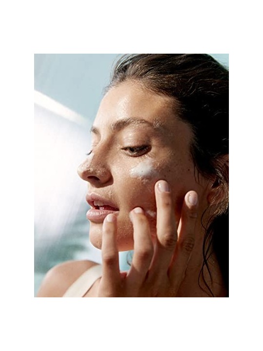Nivea DERMA SKIN CLEAR Gel Detergente Viso 150ml Donna