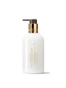 Molten Brown Mesmerising Oudh Accord & Gold Hand Lotion