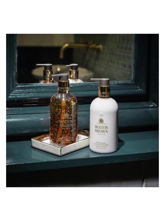 Molten Brown Mesmerising Oudh Accord & Gold Hand Lotion