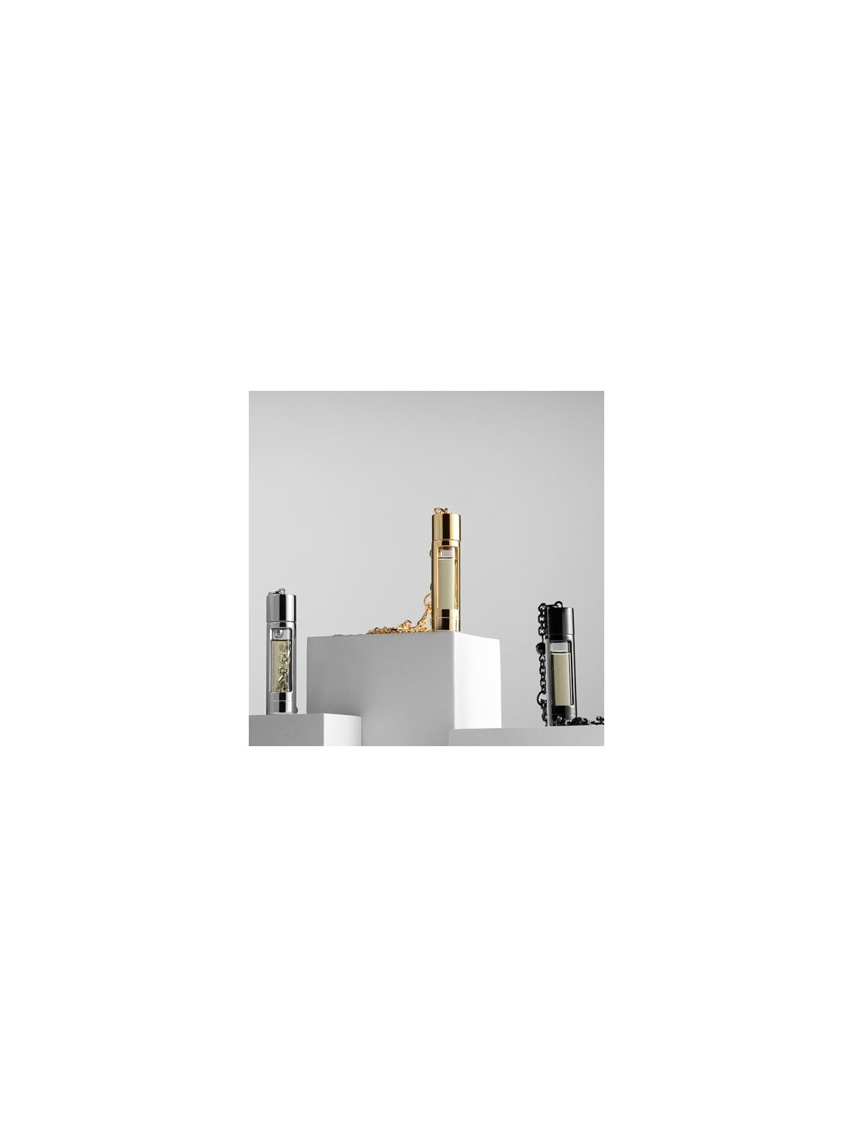 NCP Olfactives 701 Pelle Vetiver Collana nera