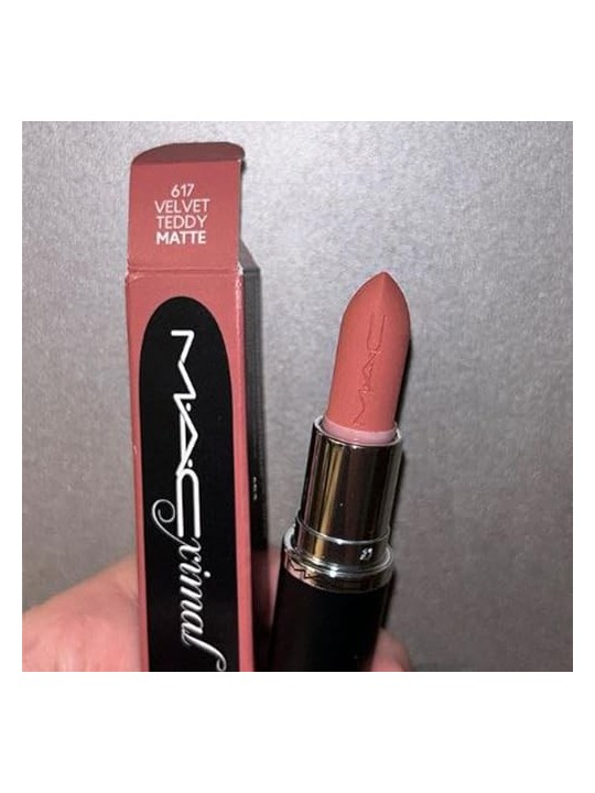 MAC Mï¿½ï¿½Aï¿½ï¿½Cximal Velvet Teddy Silky Matte Lipstick for sophisticated lips