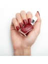 Essie Smalto Gel Couture 509 Paint The Gown Red