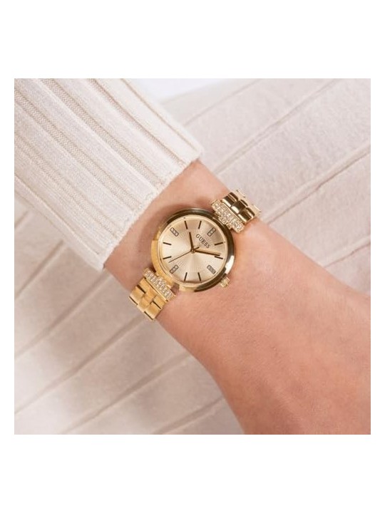 Guess Array GW0762L2 acquista 