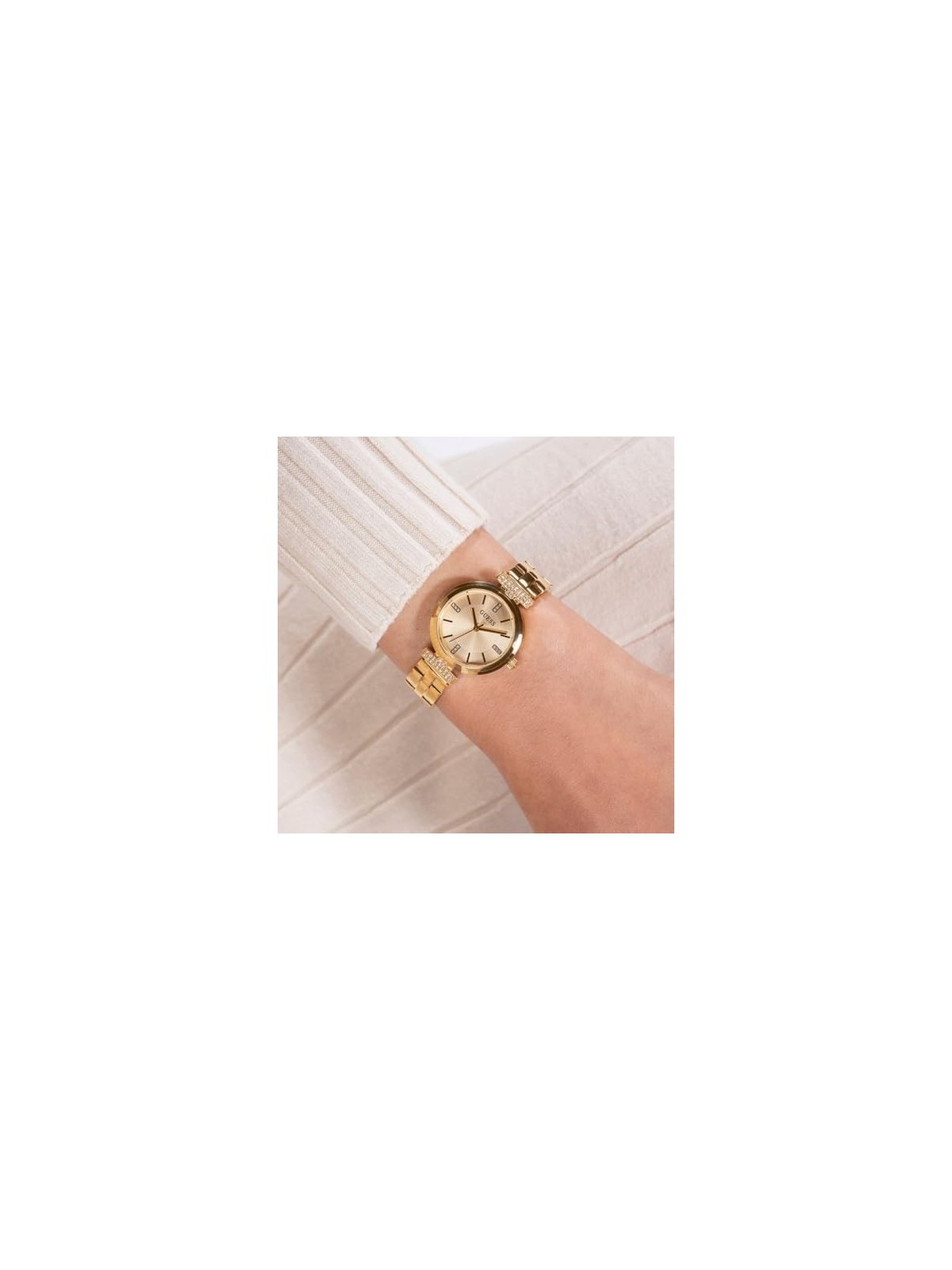 Guess Array GW0762L2 acquista 