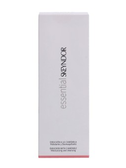 Skeyndor Essential Cleansing Emulsion With Camomile donna 250ml Skeyndor www.essenzetotalstyle.com 