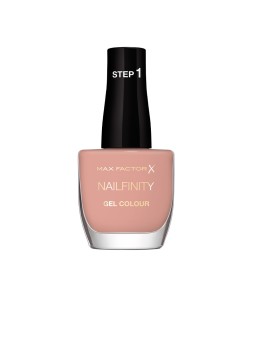 Max Factor Nailfinity Smalto per Unghie Laquer 12 ml 200 The Icon donna