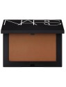 NARS Cipria compatta riflettente 3 g - Tonalità: Cristallo traslucido donna NARS www.essenzetotalstyle.com 
