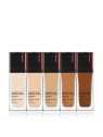 Shiseido Synchro Skin Radiant Lifting Foundation SPF30 donna 30ml Numero 220 Linen