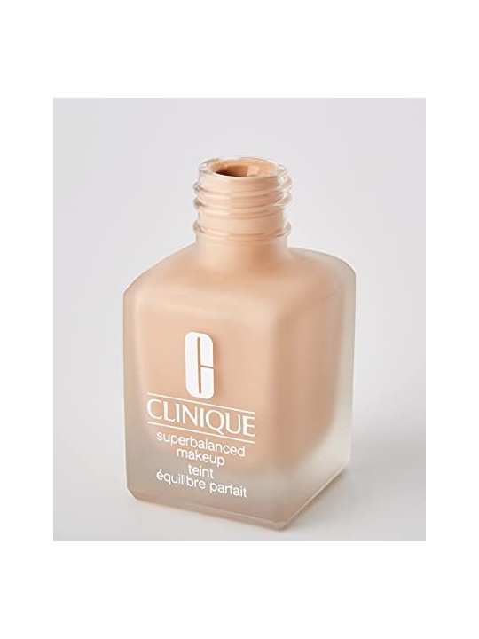 Clinique Superbalanced Makeup donna 30ml CN62 Porcelain Beige