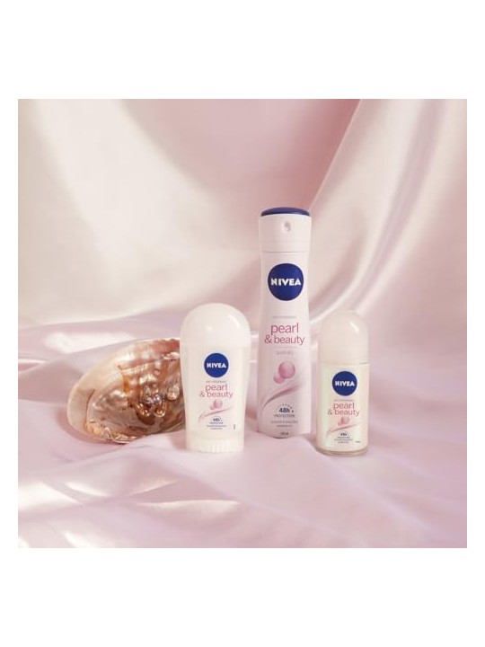 NIVEA Pearl & Beauty Antiperspirant Roll-On 48H 50ml