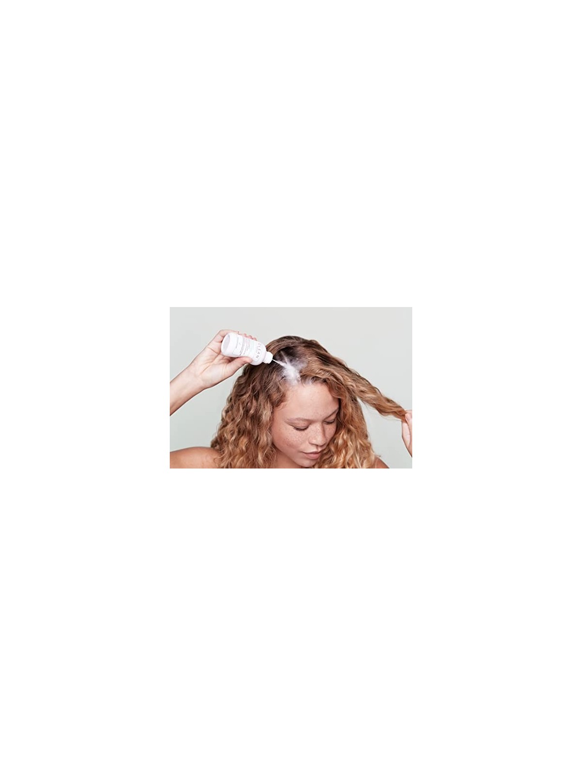 Shampoo Secco per Capelli CLEAN con Tapioca per Volume 56 g donna