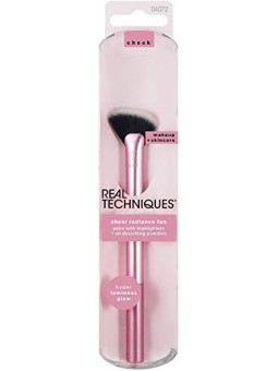 Real Techniques Pennello a Ventaglio per Guance Radiance Leggera