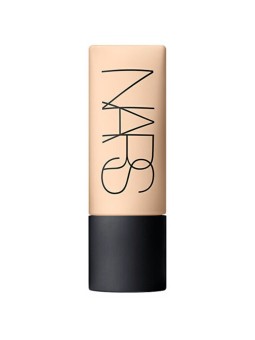 Fondotinta NARS Soft Matte Iguacu - 45 ml