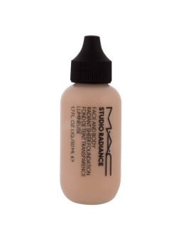 Fondotinta Radioso MAC Studio Radiance 50 ml W8