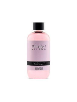 Millefiori Milano Ricarica per diffusore di aromi Natural Magnolia Blossom & Wood 250ml unisex