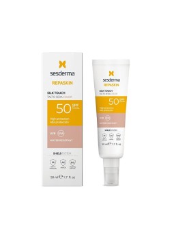 Sesderma Protezione solare colorata per il viso SPF 50 Repaskin Silk Touch Color Protezione solare colorata per il viso 50ml don