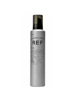 REF Mousse N°435 mousse per capelli per volume e rafforzamento dei capelli 250ml donna