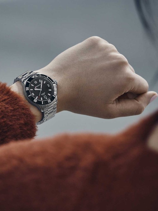 Wenger Seaforce 01.0621.109 acquista 