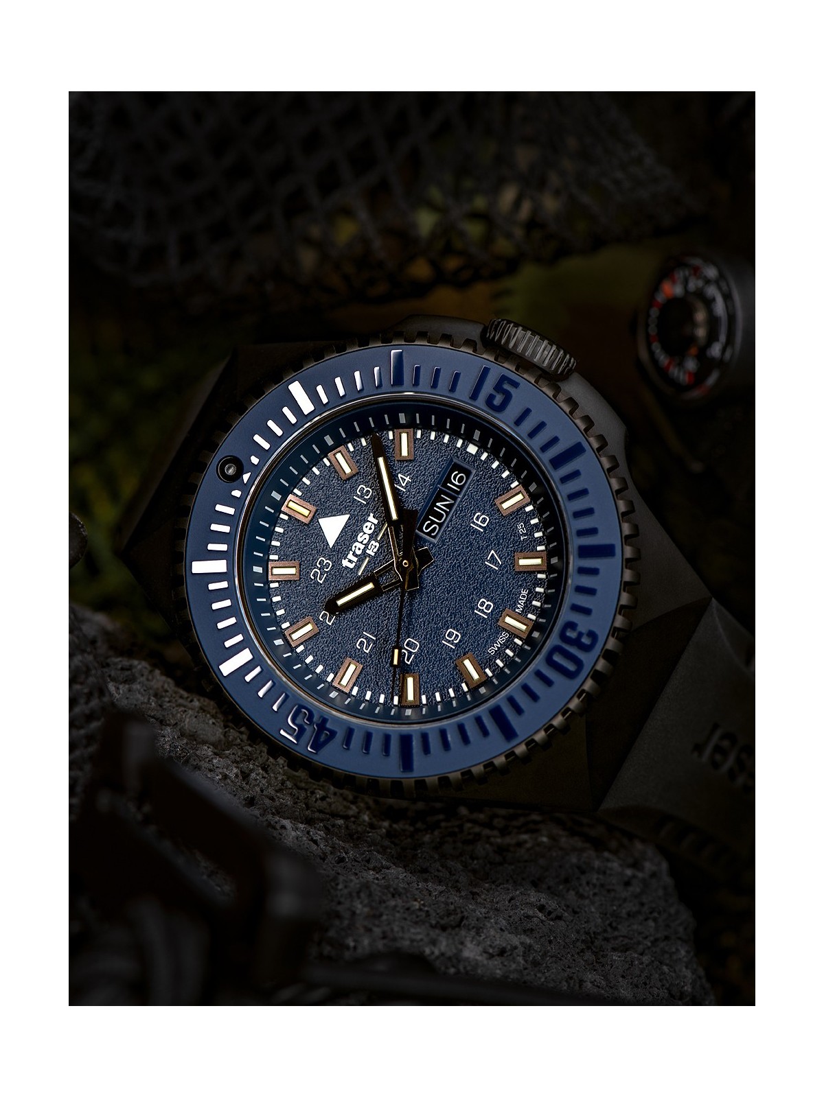 orologio uomo Traser H3 109857 P69 Black-Stealth Blue 46mm 20ATM