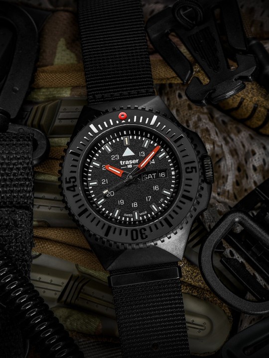 orologio uomo Traser H3 109854 P69 Black-Stealth Black 46mm 20ATM