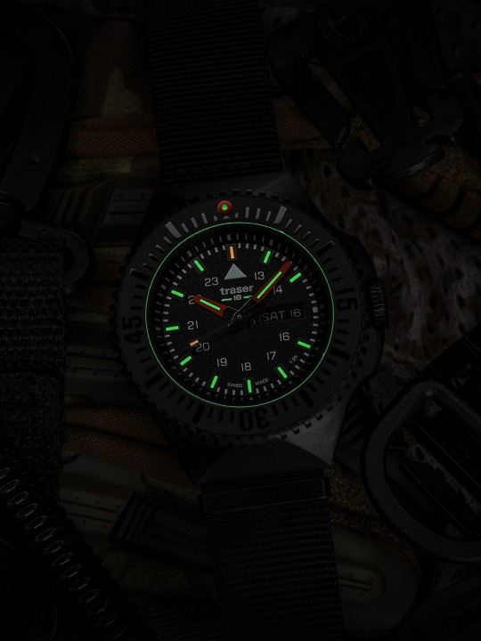 orologio uomo Traser H3 109854 P69 Black-Stealth Black 46mm 20ATM