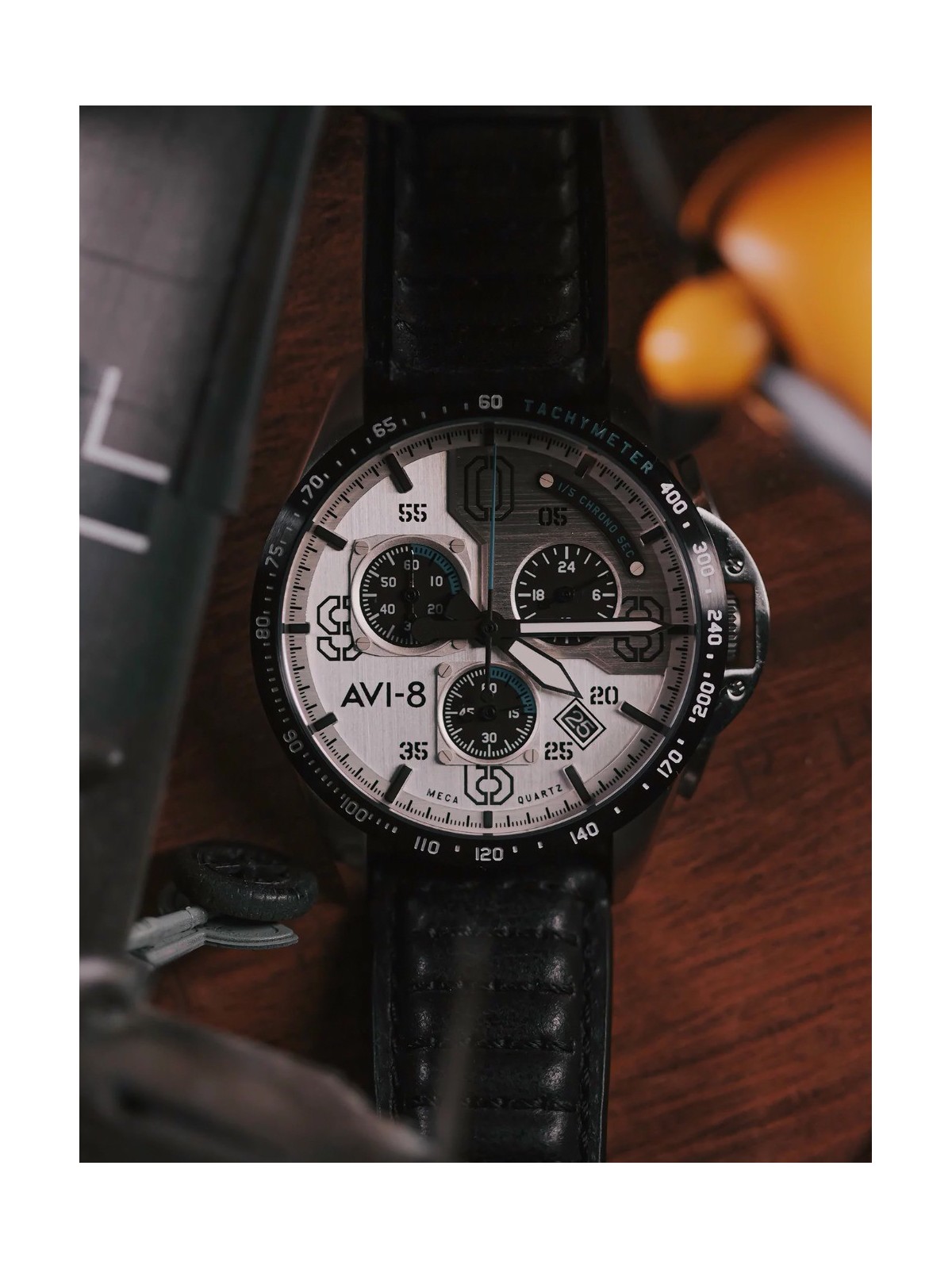 orologio uomo AVI-8 AV-4077-01 P-51 Mustang Chronograph 43mm 5ATM