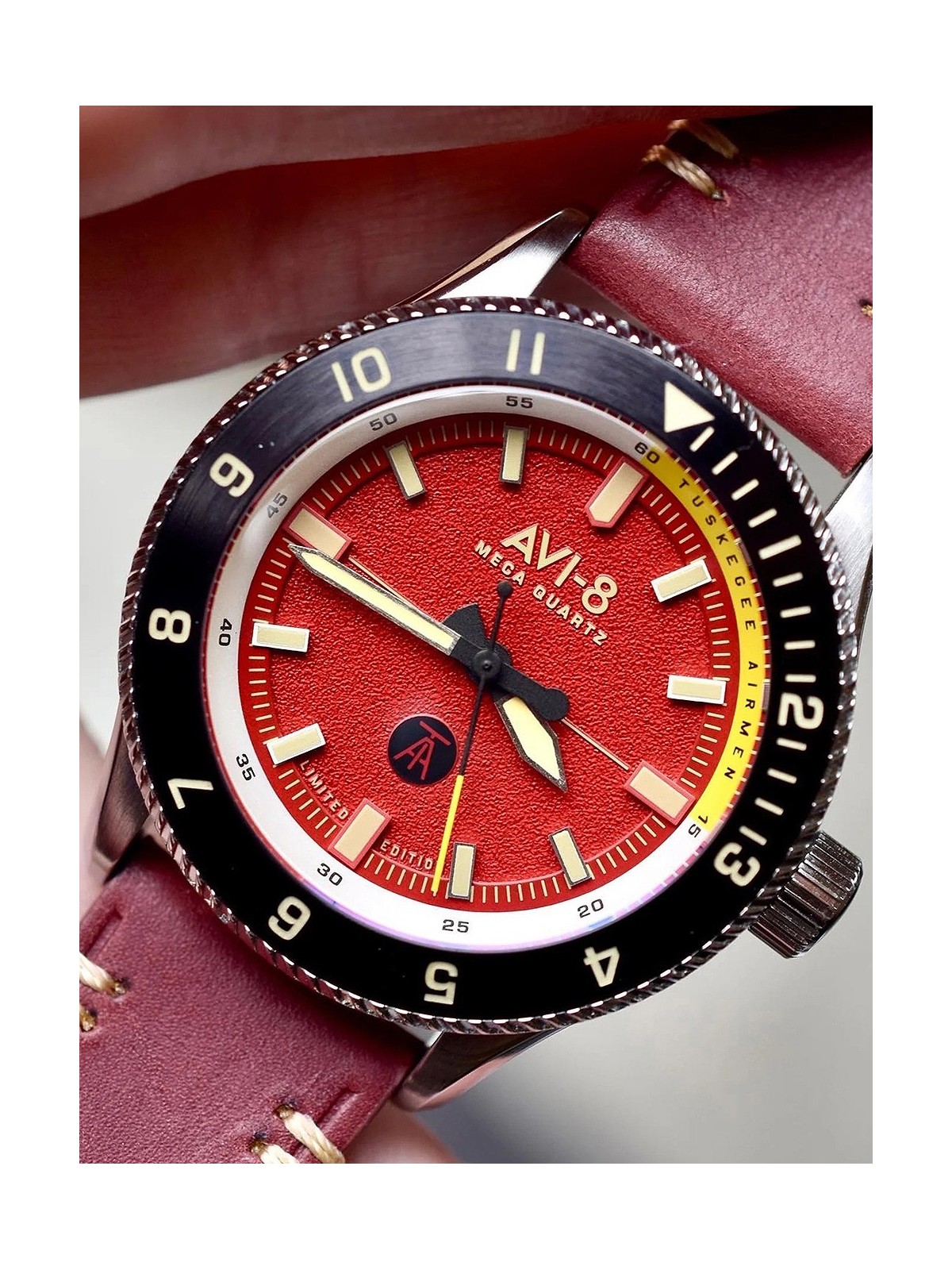 orologio uomo AVI-8 AV-4103-04 Tuskegee Airmen Limited Edition Mens Watch 40mm 5ATM