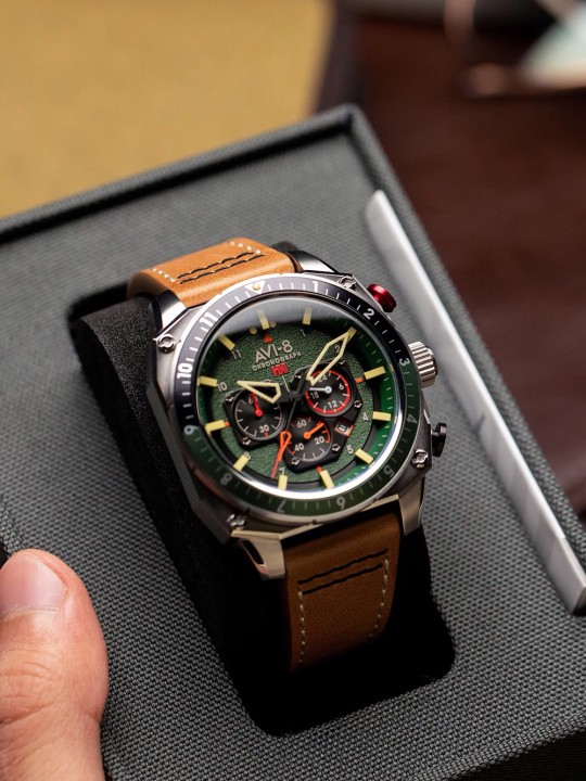 orologio uomo AVI-8 AV-4100-01 Mens Watch Hawker Hunter Dual Time Chronograph 43mm 5ATM