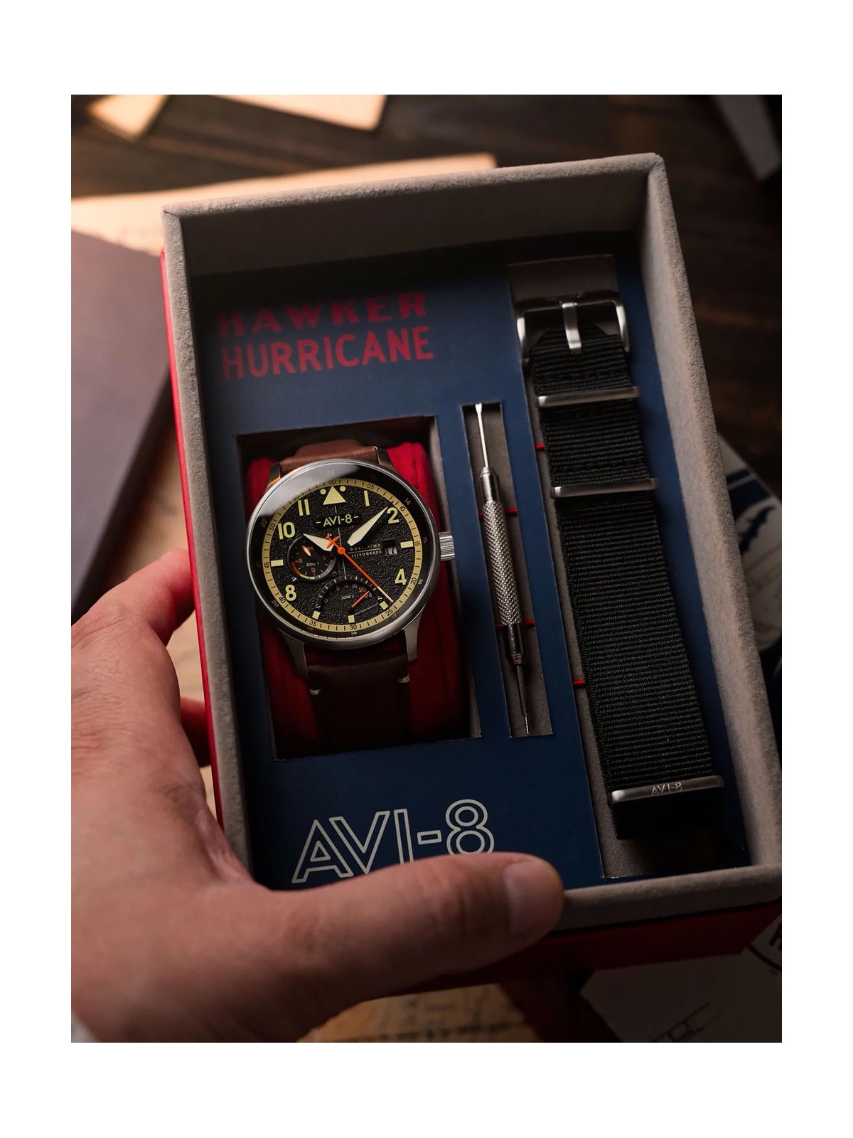 orologio uomo AVI-8 AV-4101-0B Mens Watch Hawker Hurricane McKellar Dual Time 44mm 5ATM