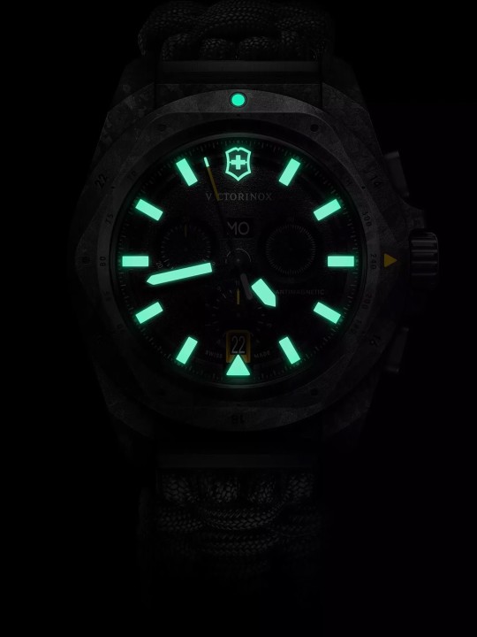orologio uomo Victorinox 241989.1 Mens Watch I.N.O.X Carbon Chronograph 43mm 20ATM