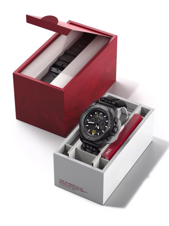orologio uomo Victorinox 241989.1 Mens Watch I.N.O.X Carbon Chronograph 43mm 20ATM