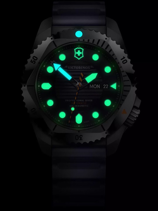 orologio uomo Victorinox 241995 Mens Watch Dive Pro Automatic 43mm 30ATM