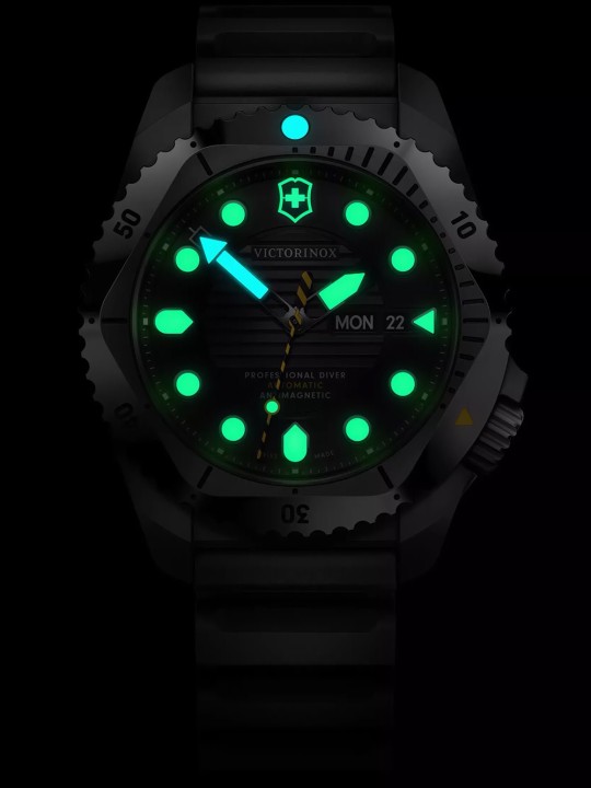 orologio uomo Victorinox 241994 Mens Watch Dive Pro Automatic 43mm 30ATM