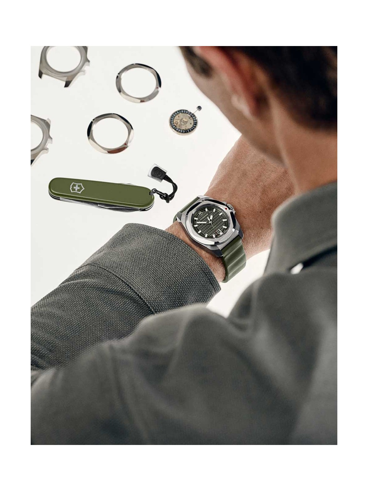 orologio uomo Victorinox 242017.1 Mens Watch I.N.O.X. Automatic 41mm 20ATM