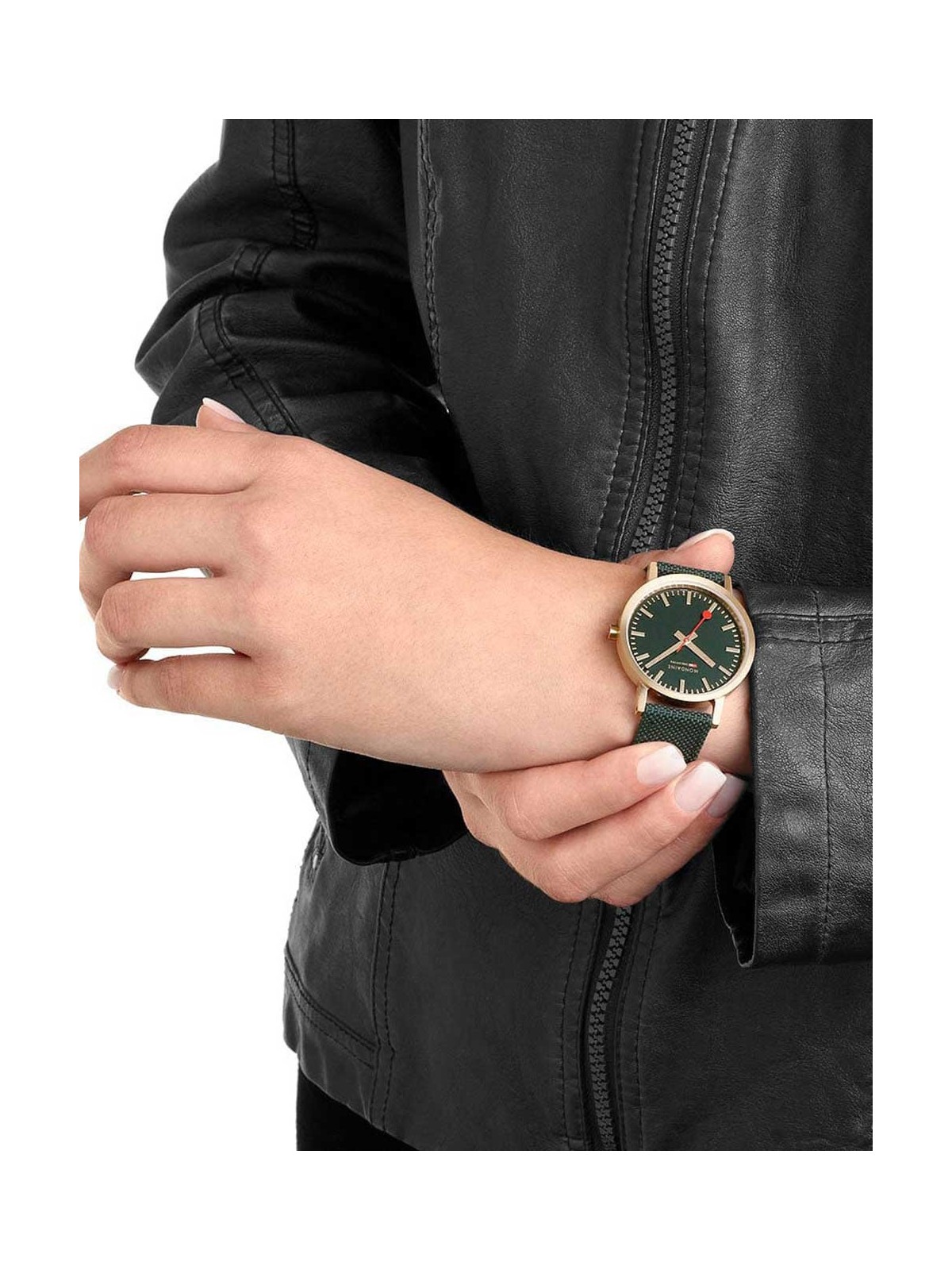 orologio donna Mondaine A660.30314.60SBS Ladies Watch Classic Green And Gold 36mm 3ATM