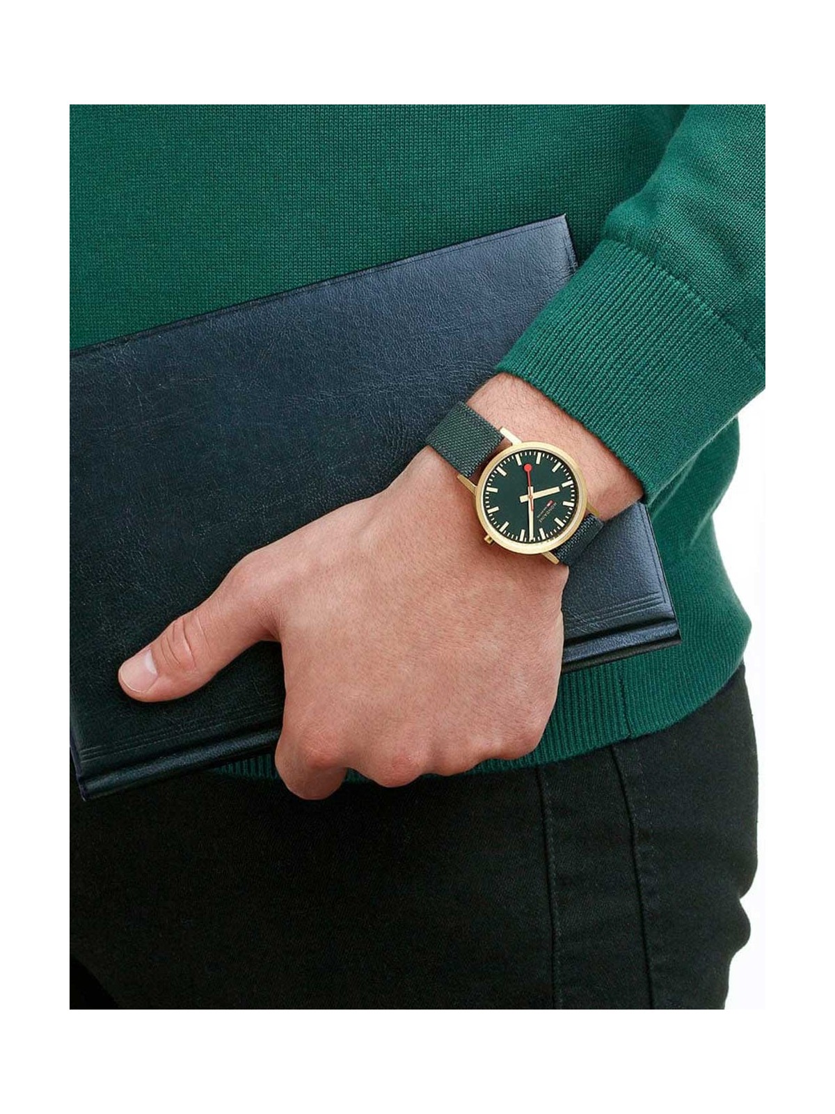 orologio donna Mondaine A660.30314.60SBS Ladies Watch Classic Green And Gold 36mm 3ATM