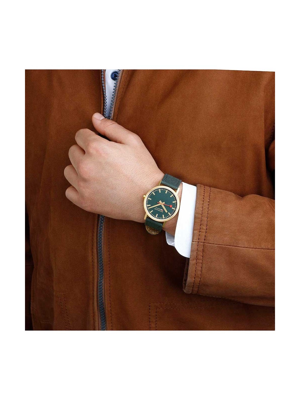 orologio unisex Mondaine A660.30360.60SBS Classic Green And Gold 40mm 3ATM