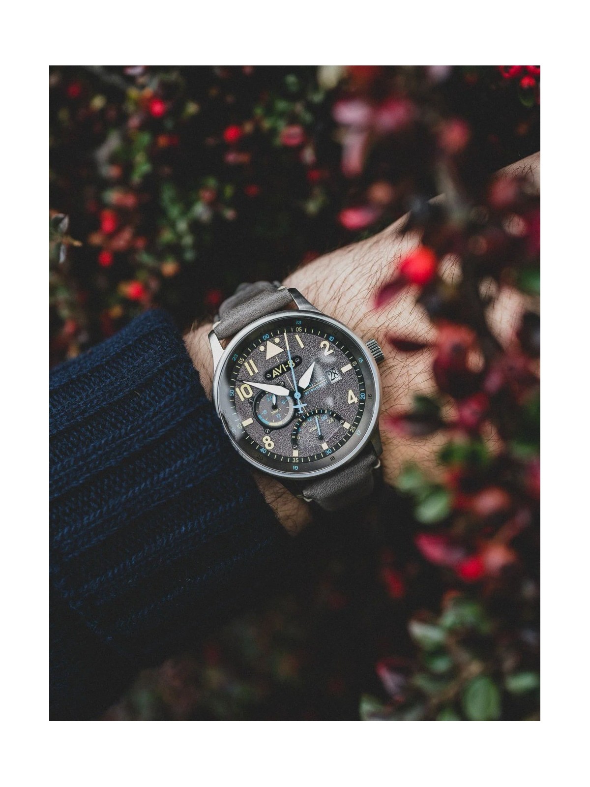 orologio uomo AVI-8 AV-4101-09 Mens Watch Hawker Hurricane McKellar Dual Time 44mm 5ATM