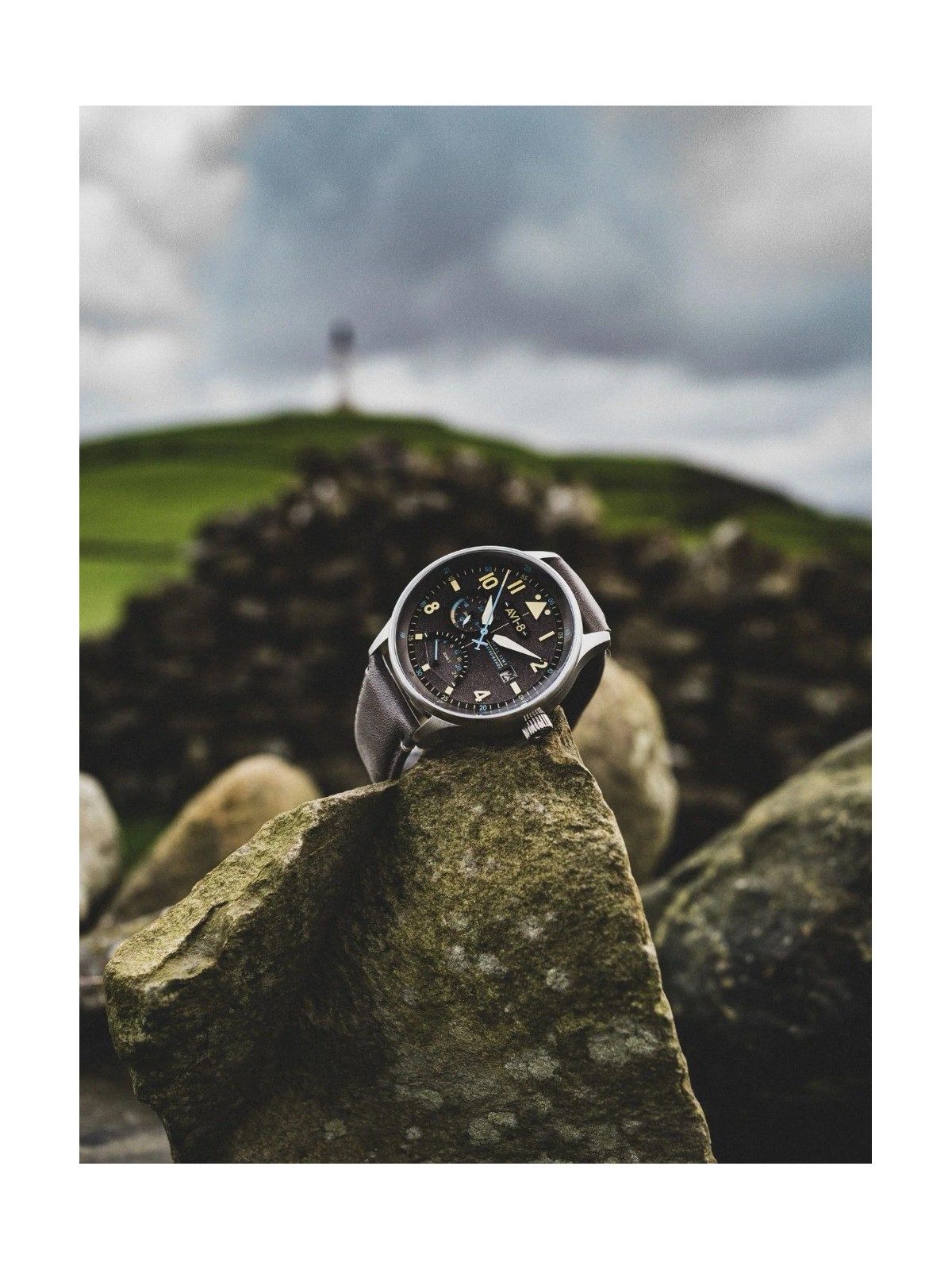 orologio uomo AVI-8 AV-4101-09 Mens Watch Hawker Hurricane McKellar Dual Time 44mm 5ATM